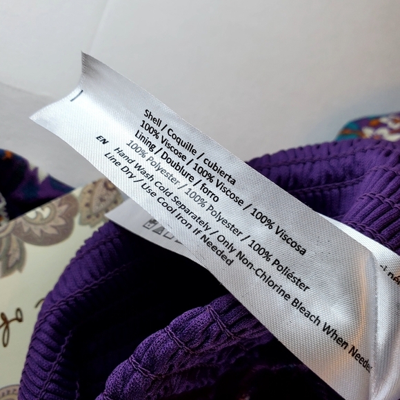 NWT Band of the Free Agathe Purple Floral Smocked Top Sz M - Picture 5 of 11